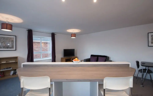 6 The Grange