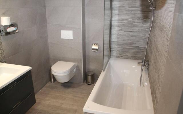 Hôtel-Selfotel La Louve