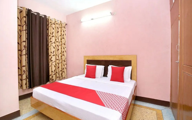 Rajnish by OYO Rooms