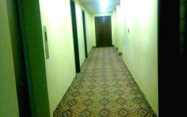 Bling Hotel International