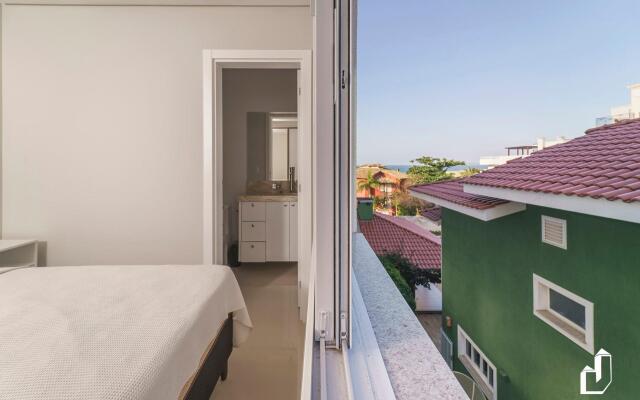 Cobertura duplex com 03 dormitórios