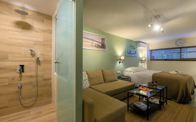 Pol's studio, Kalamata Mediterranean Apartments