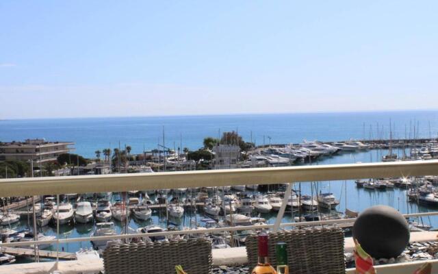 Appartement Villeneuve-Loubet, 2 pièces, 4 personnes - FR-1-252A-7