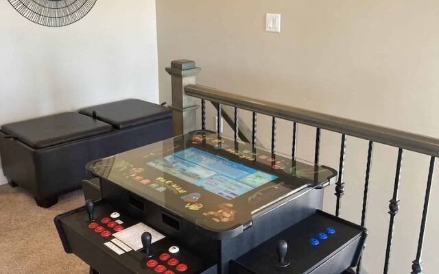The Suite Escape By Redawning