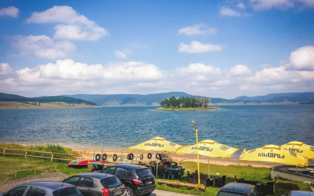 Cozy Villa Retreat in Cigov Chark