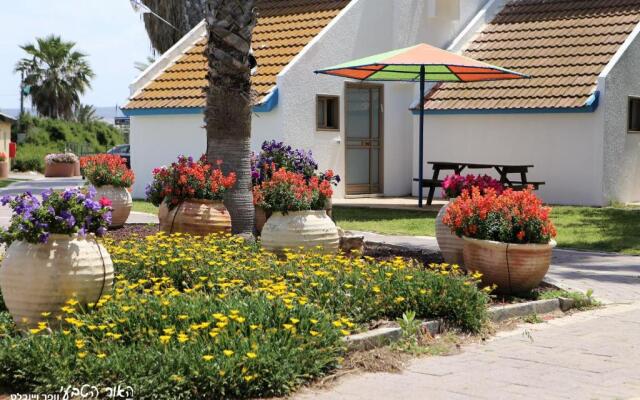 Dor Holiday Village Kibbutz