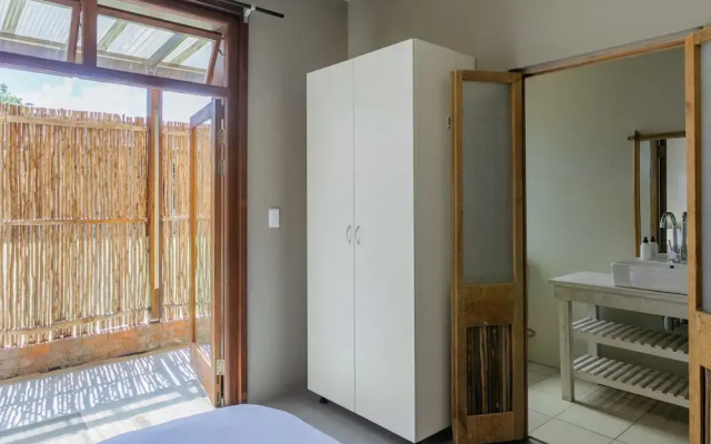 Surfari Accommodation and Venue