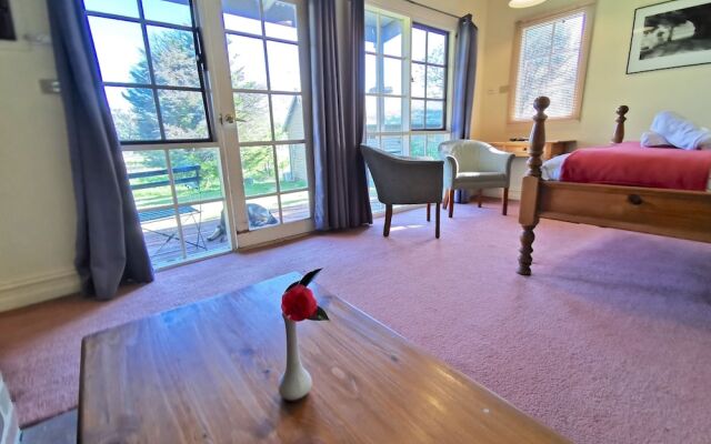 Acheron Valley Country Estate