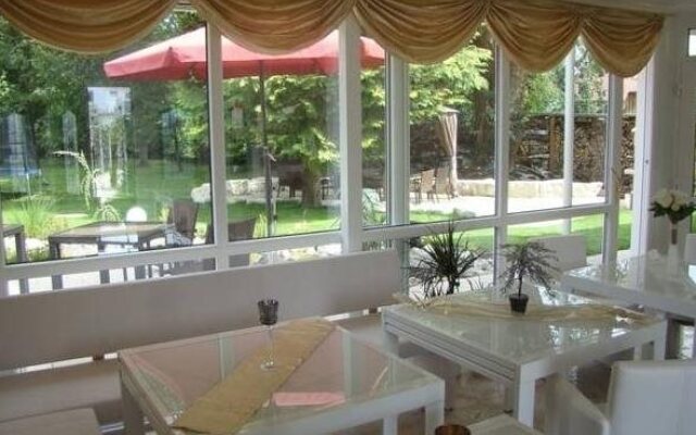 Bella Casa