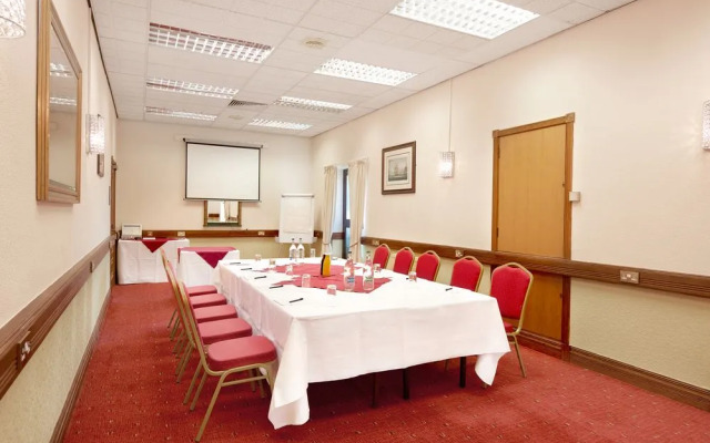 The Hillcrest Hotel, Sure Hotel Collection by Best Western