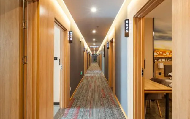 Shankee Hotel (Shanghai Jinshan City Beach)
