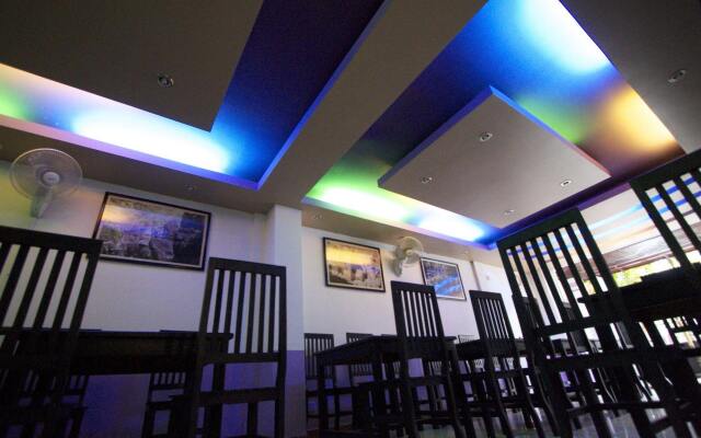Adan World Hostel