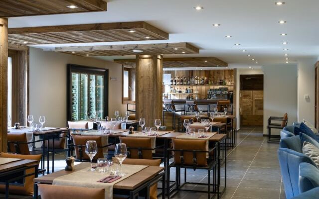 Annapurna - A303 Penthouse T5 Cabin