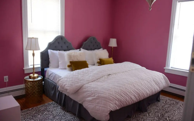 The Hugh Boutique B&B - фото 5