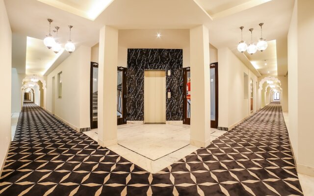 Zone Palace by The Park