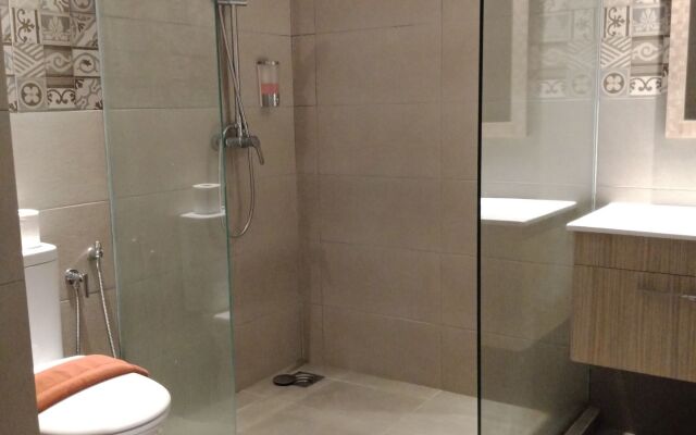 Lemon8 Hotel Apartment