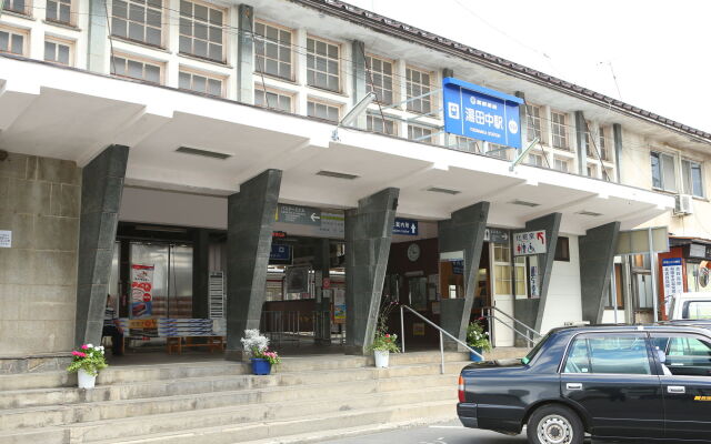 hotelImage