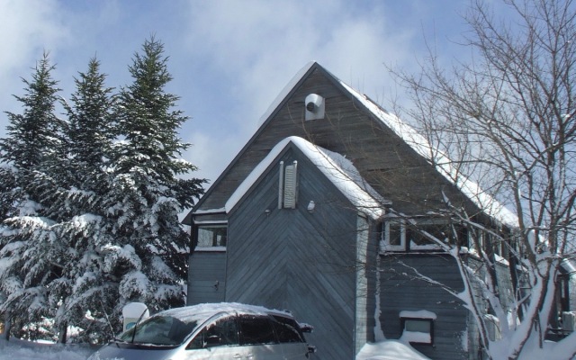 Pension Mocking Bird