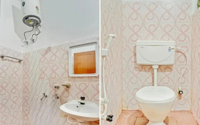 Satya Homes by OYO Rooms