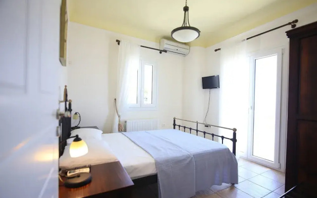 Villa Attalus 3