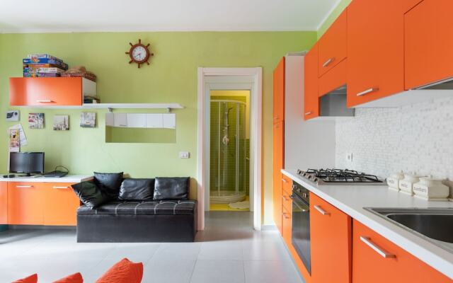 Graceful Holiday Home in Magliolo With Swimming Pool