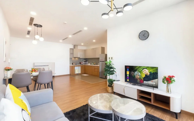 Eco Green Saigon - Free Gym & Pool