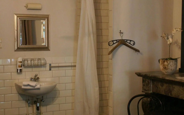 Hotel1875