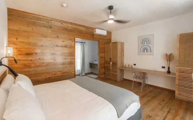 S Boutique Hotel