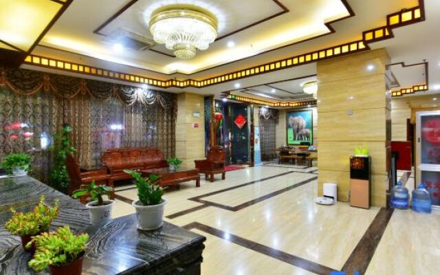 Greentree Alliance Xishuangbanna Peacock Lake Hotel
