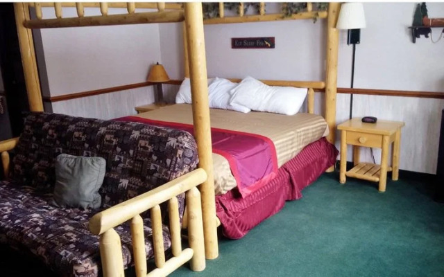 Americas Best Value Inn Chetek