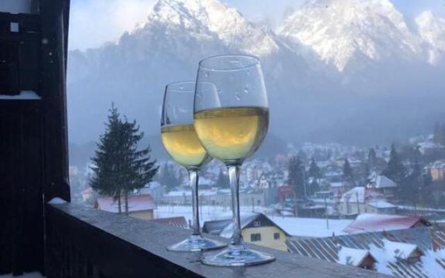 Cazare în Bușteni - apartament 3 camere