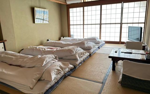 Tazuru