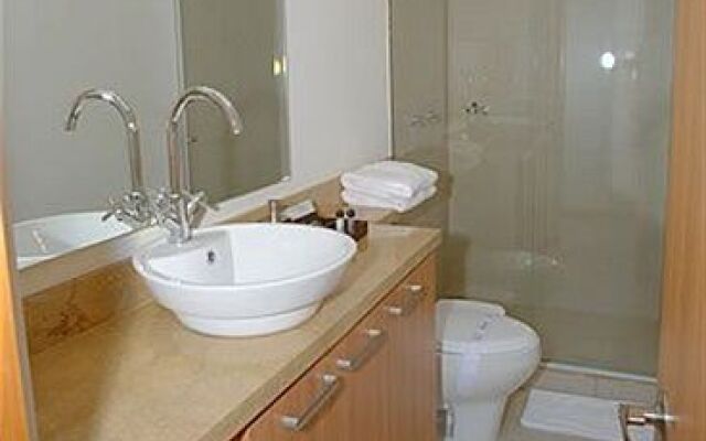 Travelers Suites Orange Cartagena