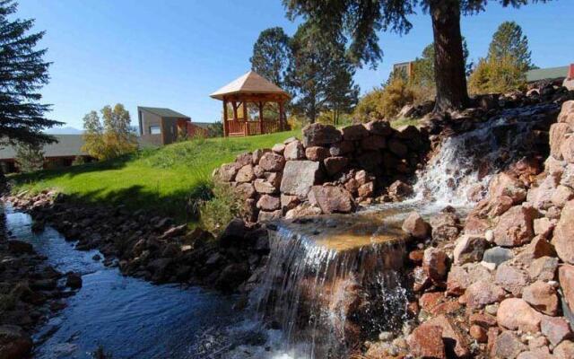 Bridgepointe Inn & Suites