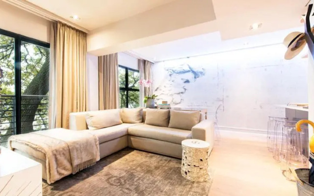 Collection Luxury Apartments - Concord 11