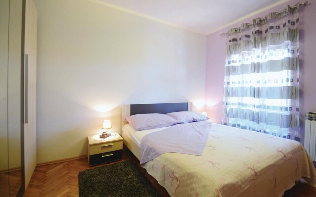 Stunning Home in Barisici With Wifi and 4 Bedrooms