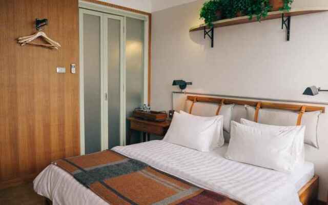 The House Tour Hotel with The Potting Shed