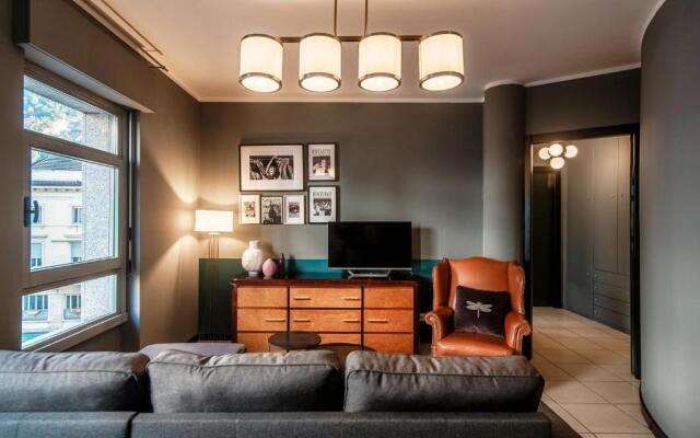 Home N.5 Como Downtown