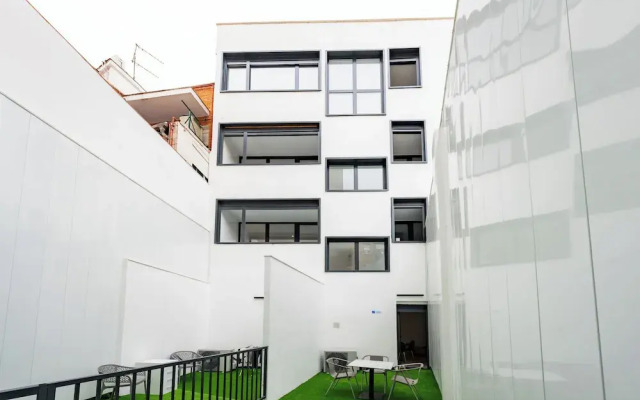 Lemon Apartment & Hotels