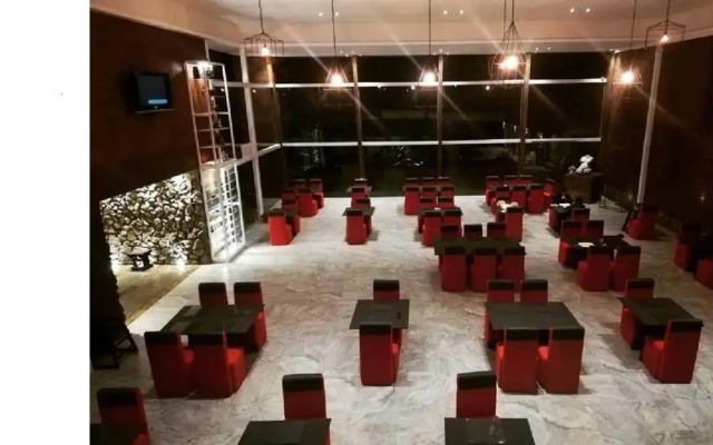 Tunas & Cabras Hotel