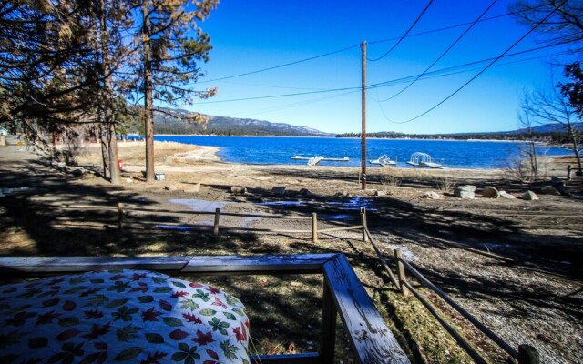 Lakefront-110 by Big Bear Vacations