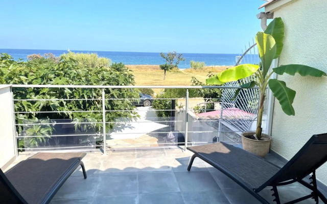 Mini villa chaleureuse avec vue mer imprenable