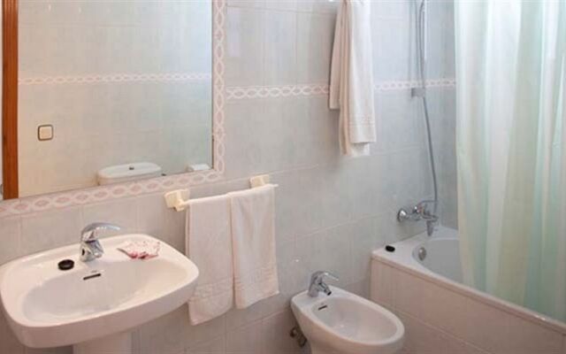 Hostal Los Pinos