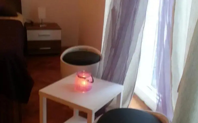 Adeola