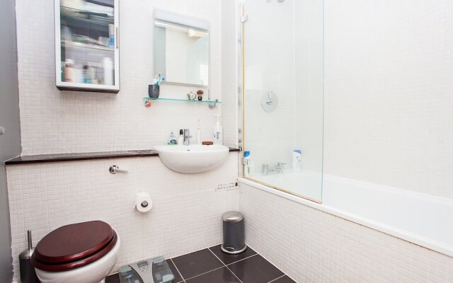 1 Bedroom Apartment in Farringdon