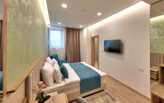 Hotel Emerald