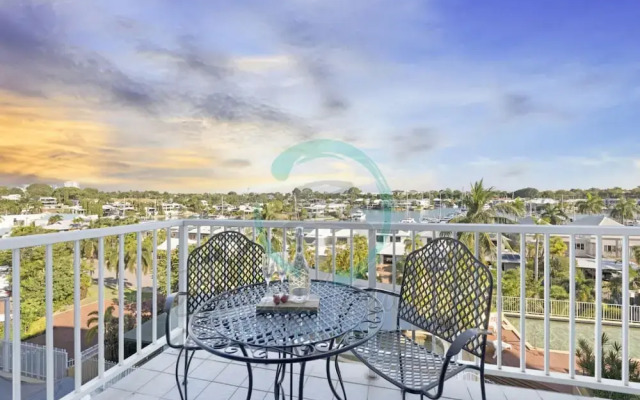Zen Marina Bayview Balcony Executive Suite