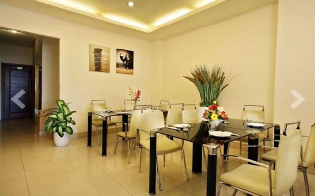 A & Em 150 Le Thanh Ton Hotel