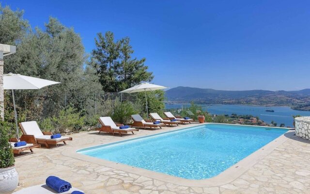 Villa Drepanou Bay