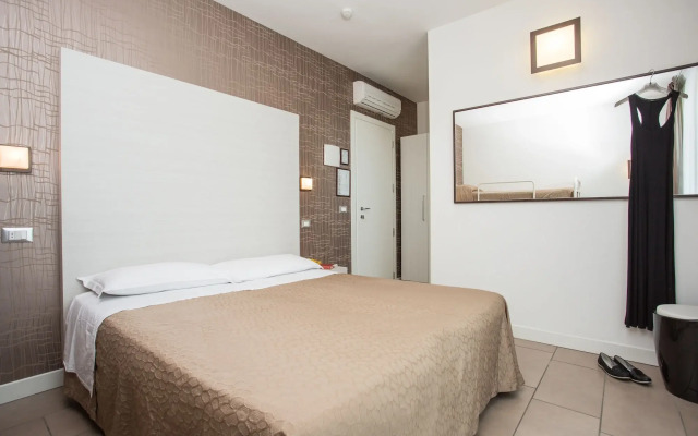 Color Mokambo Shore Design Hotel